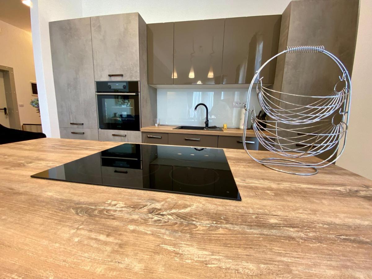 شقة Apartman Sogni D'Oro بولا المظهر الخارجي الصورة