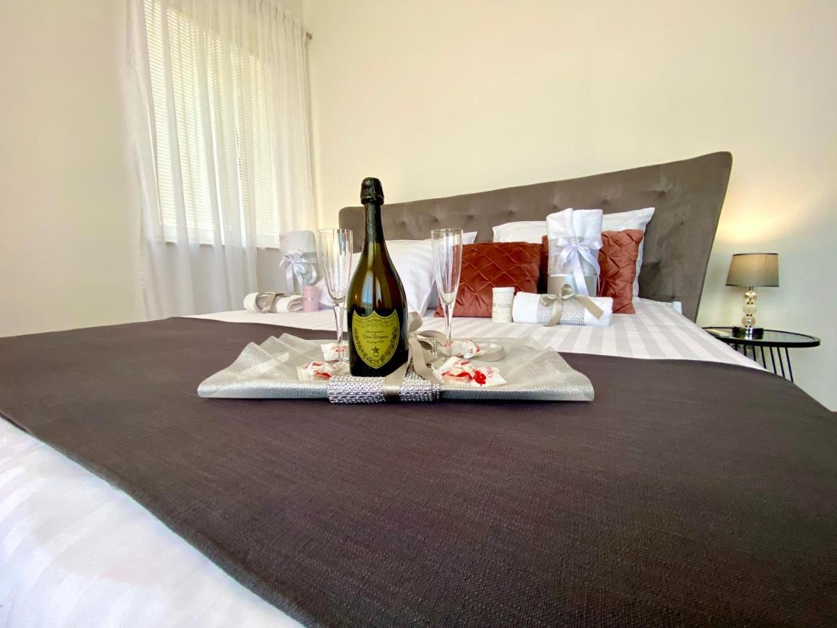 شقة Apartman Sogni D'Oro بولا المظهر الخارجي الصورة